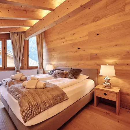 Apartment The Penthouse - Grindelhomes *